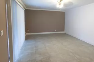 4225 Turnberry Cir, Lake Worth, FL 33467 - Photo 4