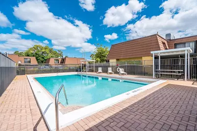 4225 Turnberry Circle #7, Lake Worth, FL 33467 - Photo 2