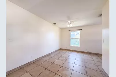 1418 K, Lake Worth Beach, FL 33460 - Photo 12