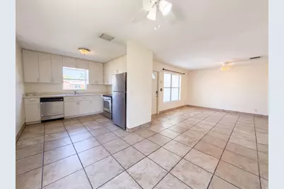 1418 K, Lake Worth Beach, FL 33460 - Photo 2