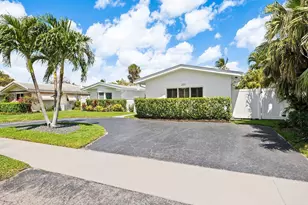 2011 NE 60th St, Fort Lauderdale, FL 33308 - Photo 2