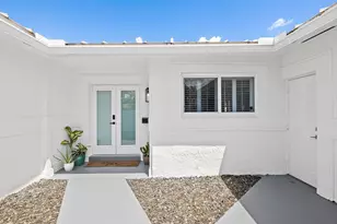 2011 NE 60th St, Fort Lauderdale, FL 33308 - Photo 6
