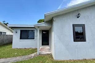 4729 Myrtle Ln, West Palm Beach, FL 33417 - Photo 1