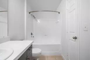 533 NE 3rd Ave, Fort Lauderdale, FL 33301 - Photo 16
