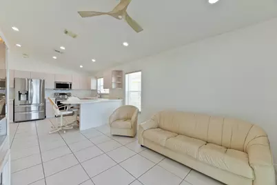 19200 NW 24th Court, Pembroke Pines, FL 33029 - Photo 6
