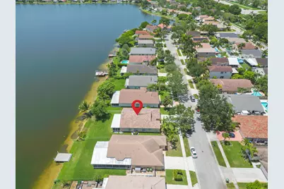 19200 NW 24th Court, Pembroke Pines, FL 33029 - Photo 34