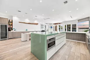 121 S Gordon Rd, Fort Lauderdale, FL 33301 - Photo 12