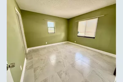 1691 W 26th Street #1, Riviera Beach, FL 33404 - Photo 4
