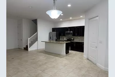 12466 NW 17th Court, Pembroke Pines, FL 33028 - Photo 2