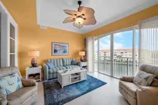 8 Harbour Isle Dr E, Fort Pierce, FL 34949 - Photo 18