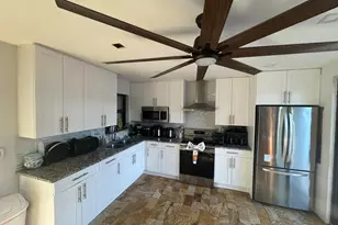 429 Santa Anna Dr, Palm Springs, FL 33461 - Photo 4