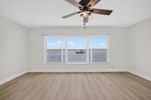 52 Yacht Club Dr, North Palm Beach, FL 33408 - Photo 18