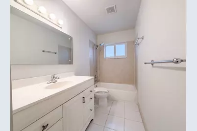 4360 NW 12th Drive, Deerfield Beach, FL 33064 - Photo 10