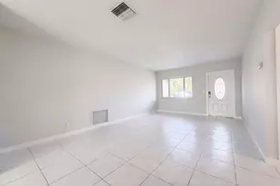 4360 NW 12th Dr, Deerfield Beach, FL 33064 - Photo 8