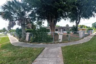 801 NW 33rd Terrace, Fort Lauderdale, FL 33311 - Photo 2