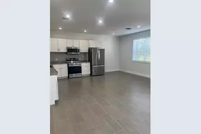 2137 Shoma Drive #156, Royal Palm Beach, FL 33414 - Photo 4