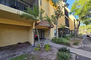 490 NW 20th St, Boca Raton, FL 33431 - Photo 2