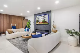 1410 Sheridan St, Hollywood, FL 33020 - Photo 10