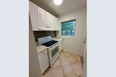 209 NW 17th Street #1-2, Fort Lauderdale, FL 33311 - Photo 4