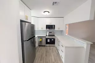 1733 NW 18th St, Fort Lauderdale, FL 33311 - Photo 14