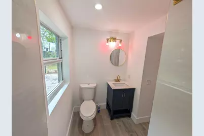 1733 NW 18th Street, Fort Lauderdale, FL 33311 - Photo 10