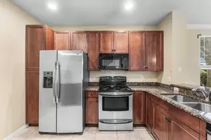 9650 Lago Dr, Boynton Beach, FL 33472 - Photo 8