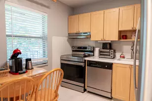 4 Abbey Ln, Delray Beach, FL 33446 - Photo 18