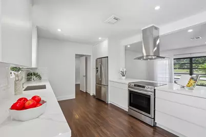 1040 NW 149th Street, Miami, FL 33168 - Photo 1