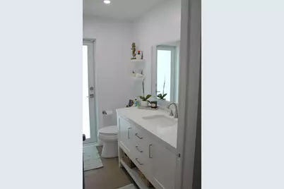 8571 NW 24th Court, Sunrise, FL 33322 - Photo 20