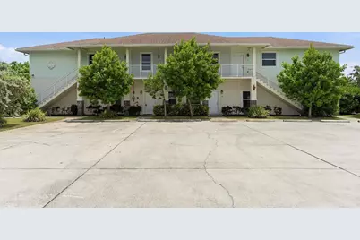 105 2nd Street #3, Lake Park, FL 33403 - Photo 2