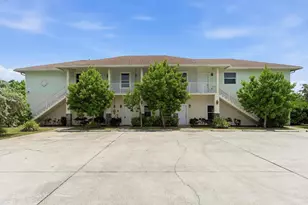 105 2nd St, Lake Park, FL 33403 - Photo 2