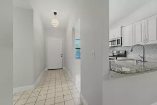 2101 Sabal Ridge Ct, Palm Beach Gardens, FL 33418 - Photo 8