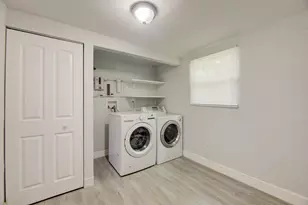 2633 NE 16th Ave, Pompano Beach, FL 33064 - Photo 2