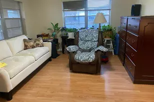 126 Bedford E, West Palm Beach, FL 33417 - Photo 2