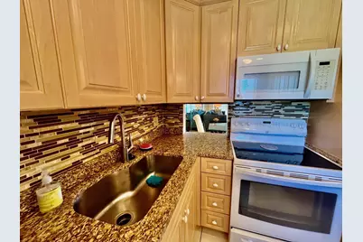 4090 Tivoli Court #301, Lake Worth, FL 33467 - Photo 4