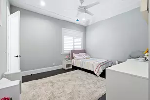 334 NE 3rd Ct, Boca Raton, FL 33432 - Photo 24