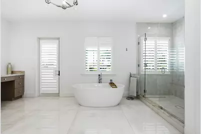 334 NE 3rd Court, Boca Raton, FL 33432 - Photo 18