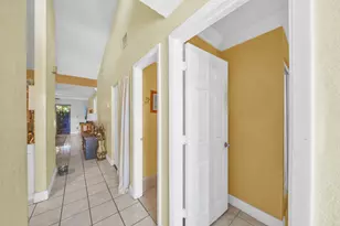 3920 SW 69th Terrace, Miramar, FL 33023 - Photo 8