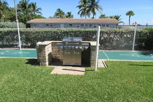 4050 N Ocean Dr, Lauderdale by the Sea, FL 33308 - Photo 26
