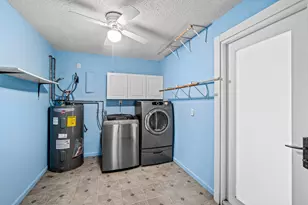 7442 Canal Dr, Lake Worth, FL 33467 - Photo 14