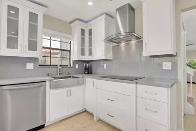 13483 Fountain View Boulevard, Wellington, FL 33414 - Photo 10