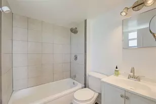 113 Royal Pk Dr, Oakland Park, FL 33309 - Photo 16