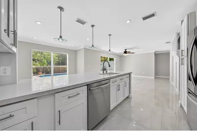 6765 NW 75th Place, Parkland, FL 33067 - Photo 14