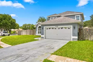 1706 Pondberry Ln, Port Saint Lucie, FL 34952 - Photo 2