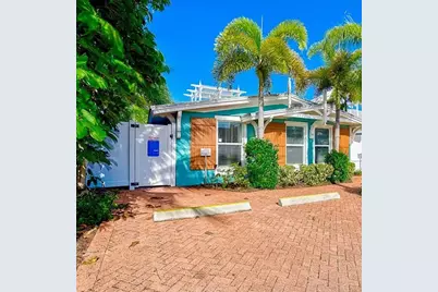 3204 6th Avenue, Holmes Beach, FL 34217 - Photo 2