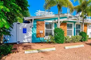 3204 6th Ave, Holmes Beach, FL 34217 - Photo 2