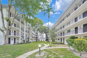 3360 Spanish Moss Terrace, Lauderhill, FL 33319 - Photo 4
