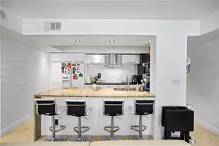 2900 NE 30th St, Fort Lauderdale, FL 33306 - Photo 4