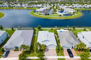 10454 SW Captiva Dr, Port Saint Lucie, FL 34987 - Photo 6