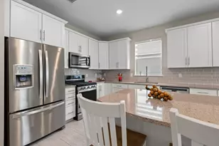 10454 SW Captiva Dr, Port Saint Lucie, FL 34987 - Photo 22